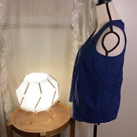 J. Crew Sleeveless Button Down‎ Blouse Top Size 2 - Picture 4 of 7